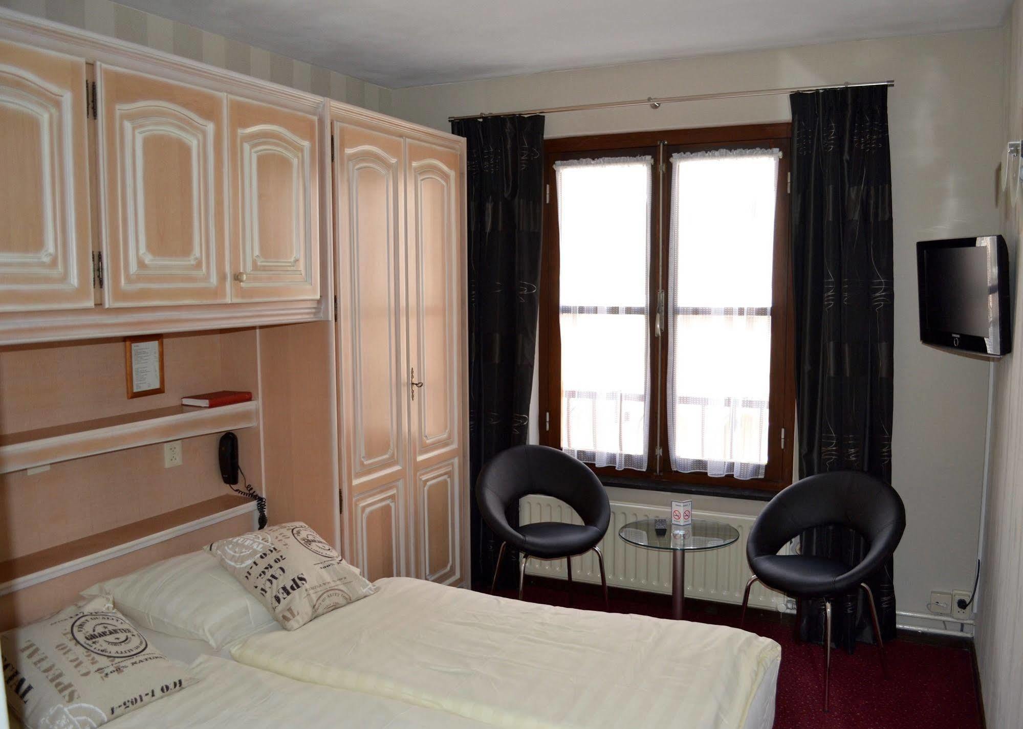 Hostellerie Valckenborgh ファルケンブルフ エクステリア 写真